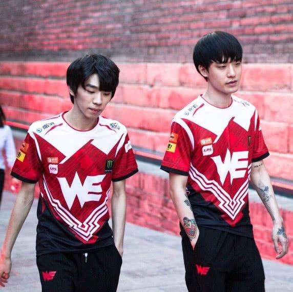 中国男足的