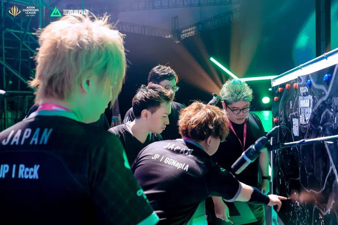 在雷霆紧逼 在雷霆紧逼