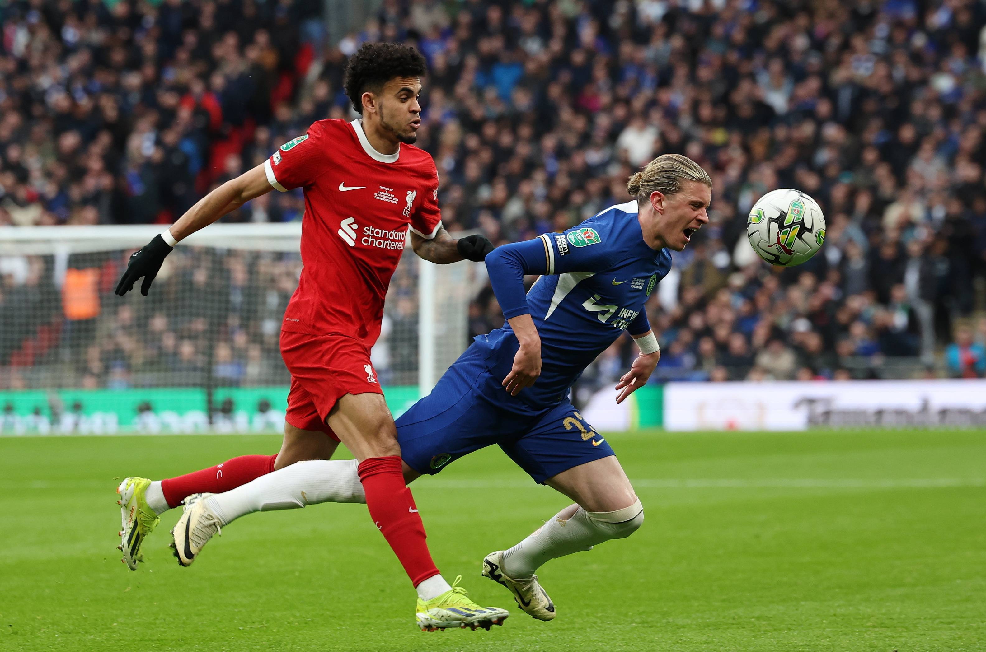 门前对高球 门前对高球